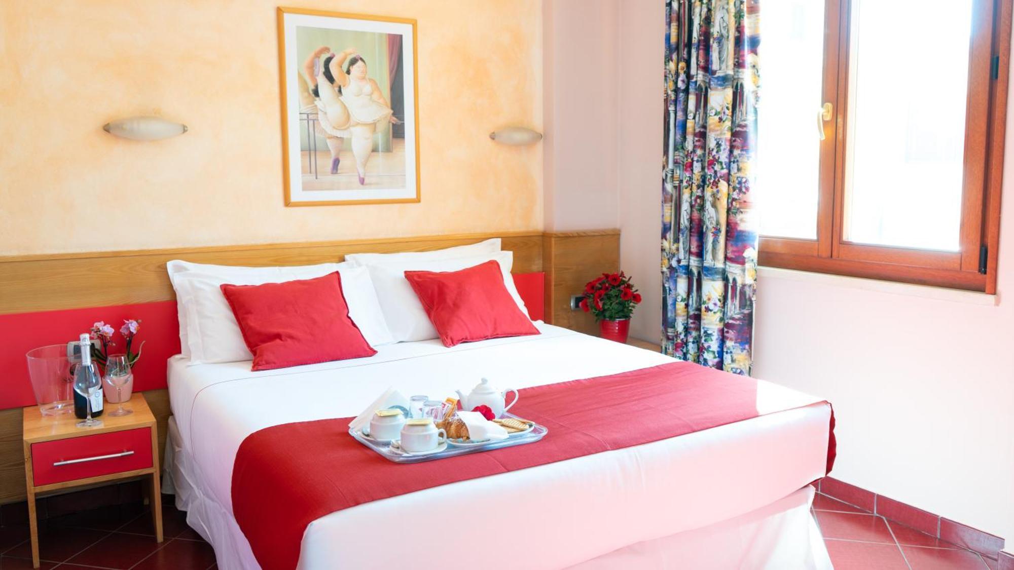 Hotel Diana Помпей Екстериор снимка
