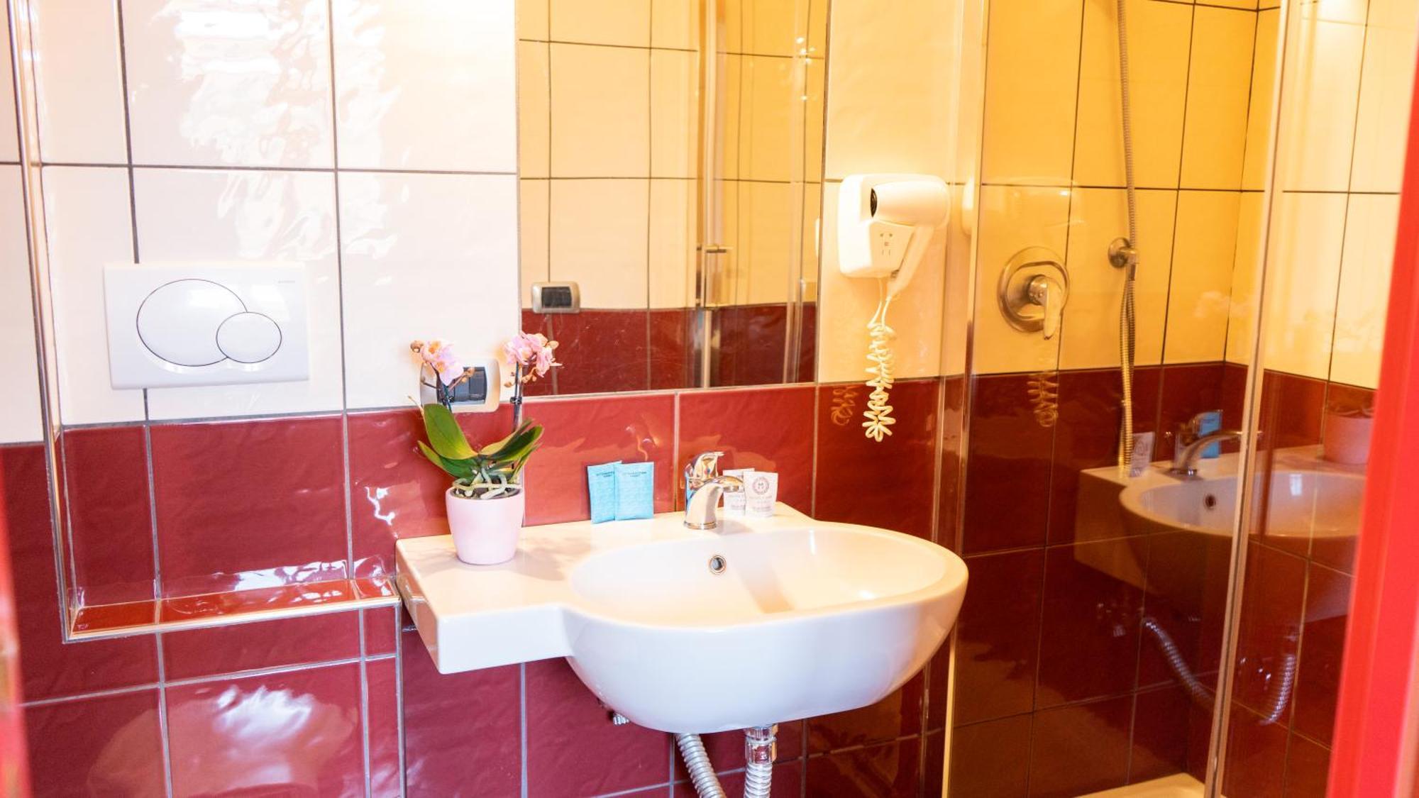 Hotel Diana Помпей Екстериор снимка